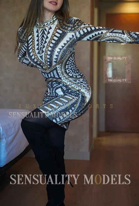 susana para portada elegante